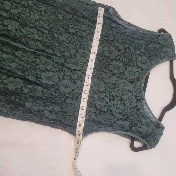Vintage forest green lace dress with cotton slip - Picture 2 of 9